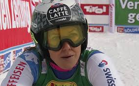 Die verletzung muss nicht operiert werden. Wendy Holdener Wandert Auf Michelle Gisins Spuren Ski Weltcup 2020 21 Aktuelle Nachrichten Und Informationen Zur Skiweltcup Wm Saison 2020 21