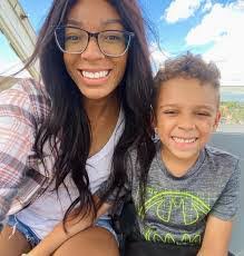 Tamecia Harris's Instagram, Twitter & Facebook