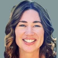 Stephanie Leaf's Instagram, Twitter & Facebook