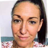 Jennifer Sollinger's Instagram, Twitter & Facebook