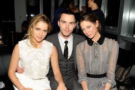 A terrible plague has left the planet's population divided between zombies and humans. Nicholas Hoult And The Cast Of Warm Bodies On Eating Brains And Learning To Love Zombies On The Inside Vanity Fair