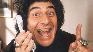 Critic reviews for les visiteurs (the visitors ). Quiz Les Visiteurs Testez Vos Connaissances Sur Cette Saga Culte