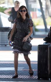 Februar 2021 um 16:07 uhr bearbeitet. Natalie Imbruglia Wearing A Bikini In Sardinia Celebrity Wiki Onceleb Wiki