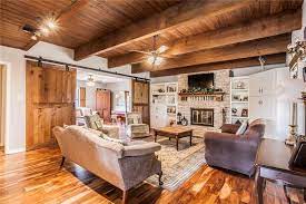 It's also easy to change out a slipcover. Farmhouse Style Is Still Trending