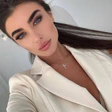 Velma Edwards (velmaedwards11o)