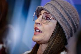 Amparo grisales vuelve a la pantalla grande. Amparo Grisales Ultimas Noticias De Amparo Grisales Rcn Radio