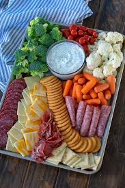 Best healthy appetizers for a large group. A Snack Platter Perfect For A Large Group Rezepte Essen Und Trinken Snacks