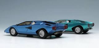Powstało tylko 2049 sztuk tego auta, dzisiaj jest rarytasem dla. Make Up Lamborghini Countach Lp400 1974 Diecastsociety Com