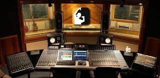 Beginners, especially, find it a tough decision when choosing the best recording software that will help them achieve their musical goals. Autorap Maker Songs For Pc Download And Run On Pc Or Mac