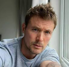 Guess who comes to this set with me every day!!