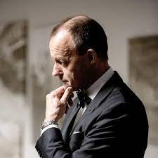 November 1955 in brilon) ist ein deutscher jurist, lobbyist und politiker (cdu). Friedrich Merz Bleibt Aufsichtsrat Bei Blackrock Der Spiegel