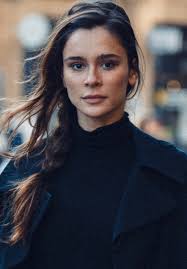 Bella Dayne's Instagram, Twitter & Facebook