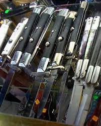 Better Understanding Switchblade Knife Laws In Ca Switchblade Knife Knife Cool Knives