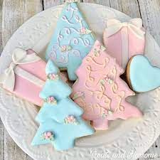 Luckily, these easy christmas cookies take no longer than 45 minutes of prep time, so you can have traditional holiday cookies on hand—think: Giada Sugar Patisserie Treats And Blossoms Instagram Photos And Videos Christmas Cookie Icing Christmas Cookies Sugar Cookies Decorated