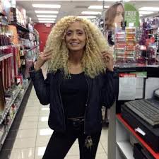 She is the daughter of fish masilo and margaret masilo. 8tf682idtxiwm