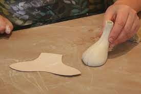 Drawing In Space How To Handbuild An Expressive Teapot Set Using Soft Slabs Ceramic Arts Network