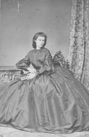 Erzsébet és testvére margit, mint minden hagyományos családban is, becenevet kaptak a szüleiktől, erzsébet királynétól és vi. 140 Sisi Fodrasza Testverei Ideas Erzsebet Kiralyno Tortenelmi Szemelyek Foto