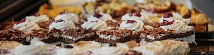 Zum hbf & zur innenstadt. Kuchen Sortiment