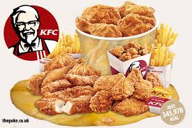Kfc chicken skin sudah tersedia untuk kamu nikmati di beberapa gerai! Kfc Introduces Edible Bucket The Poke