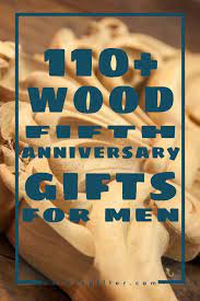 Embrace tradition and celebrate your 5 year anniversary with the most unique wooden gifts of them all. 110 Wooden 5th Anniversary Gifts For Men Unique Gifter Mens Anniversary Gifts Anniversary Gifts Anniversary Gifts For Husband