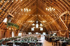 Bloom Lake Barn Wedding Minneapolis Wedding Photographer Monica And Joel Minneapolis Wedding Photographer Minneapolis Wedding Barn Wedding