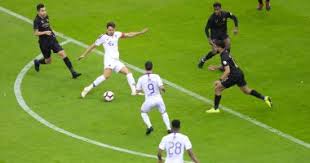 ونشير إلى أن مباراة الهلال ضد النصر السعودي اليوم تحوي الكثير من التفاصيل حيث قالت المصادر المتابعة لمباراة نهائي السوبر السعودي القادمة فريقي الهلال والنصر السعودي. Ø§Ù„Ù‡Ù„Ø§Ù„ Ø¶Ø¯ Ø§Ù„Ù†ØµØ± 12 Ù„Ø§Ø¹Ø¨Ø§ ÙŠØºÙŠØ¨ÙˆÙ† Ø¹Ù† Ø¯ÙŠØ±Ø¨Ù‰ Ø§Ù„Ø±ÙŠØ§Ø¶ ØºØ¯Ø§ Ø§Ù„ÙŠÙˆÙ… Ø§Ù„Ø³Ø§Ø¨Ø¹