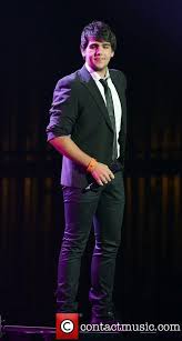 Piero arriva da una famiglia molto unita che l'ha sempre spronato a coltivare i suoi sogni. Ignazio Boschetto Married Ignazio Boschetto