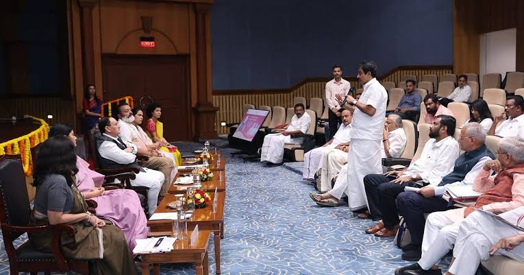 Union Health Minister JP Nadda holds meeting with Karnataka, Kerala MPs to intensify TB elimination efforts; urges community participation, early detection, district-level monitoring