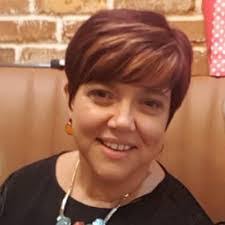 Lisa Dando's Instagram, Twitter & Facebook