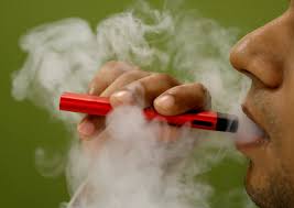 So i bought this vape pen for $22 on ebay and well, it's a leaky pile of garbage. It Was Terrifying Teen Who Collapsed After Vaping Nicotine Is Now Warning Her Peers Cbc Radio