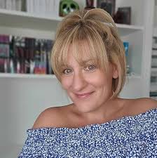 Tempt: Amazon.co.uk: Hebert, Cambria: 9781938857300: Books