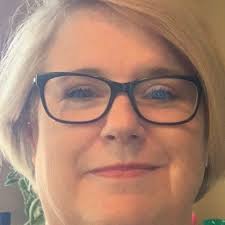 Wendy Krout's Instagram, Twitter & Facebook