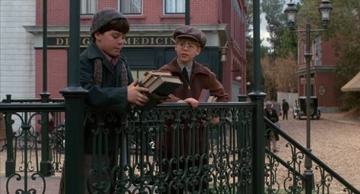 Disney's adaptation of Ray Bradbury's “Something Wicked This Way Comes,” 40  years later… – Musings of a Middle-Aged Geek
