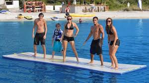 Mach Mal Den Jesus Wassermatte Zum Drauflatschen Wassermatte Think My Pool