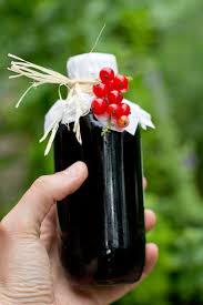 Blackcurrant Liqueur Recipe Look What I Made