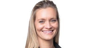 Julia Rix's Instagram, Twitter & Facebook