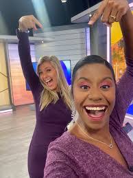 Sarah Metts's Instagram, Twitter & Facebook