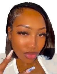 Vickie Taylor's Instagram, Twitter & Facebook