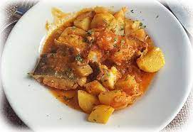 Baccalà in umido con patate. Baccala In Umido Piatto Tipico Della Tradizione Sarda Le Vie Del Gusto Piatti Tipici Sardi Enogastronomia Ricette Tipiche Sarde E Itinerari Enogastronomici La Storia Di Una Regione