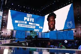 Create your own 2021 nfl mock draft with the draft network's mock draft machine. 2021 Nfl Draft Where Every Michigan Wolverine Was Selected How They Fit Maize N Brew