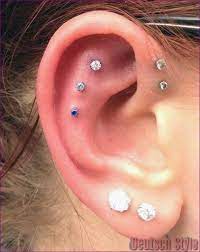 Piercings Sind In Der Heutigen Zeit Nichts Neues In Der Tat Sind Die Meisten Korperteile Einschlie Red Earrings Stud Cute Ear Piercings Flower Earrings Studs