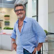 O jornal luso está agora online e ao alcance de qualquer pessoa. Yil Ip3s5pattm