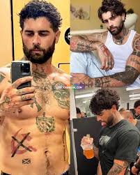 SojMani es un creador de videos que goza de popularidad en redes sociales y  muchas personas lo han confundido con el cantante colombiano Maluma.  bit.ly4gOdfhF