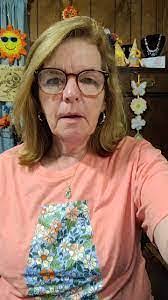 Wanda Whitman's Instagram, Twitter & Facebook