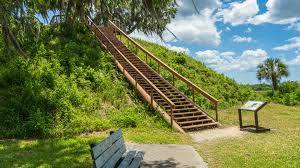 Between Tampa And Gainesville Is An Archaeological Park With Native American History, Fishing, And Trails