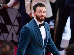 He has also appeared in films such as snowpiercer, gifted, and fantastic four. Omg Hollywood Actor Chris Evans In A Serious Relationship With A Common Girl Cinetalkers