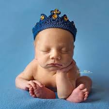 Lucunya Lucio Anak Stefan Ketika Jadi Jon Snow & Santa, Nggemesin