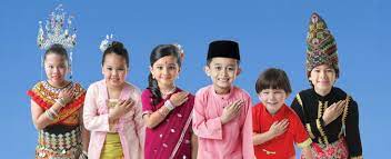 Secara ringkasnya agama boleh dilihat dari dua sudut, iaitu substantif dan fungsional. Perayaan Perayaan Agama Di Malaysia Pengenalan