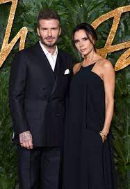 В 2001 выпустила дебютный альбом «victoria beckham». Victoria Beckham And David Beckham S Body Language What It Reveals