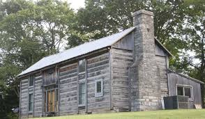 This cabin was great for my families getaway! Old Log Cabin Near Nashville Tn